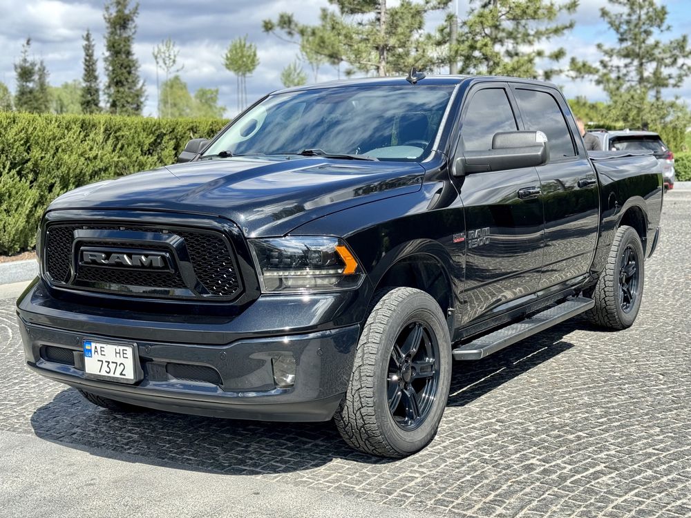 Dodge Ram 1500 | 5.7 HAMI | 4x4 | BigHorn