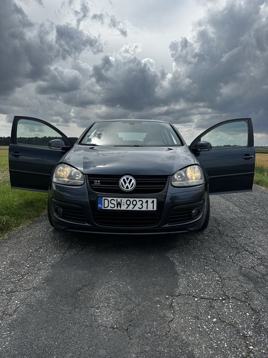 Volkswagen Golf V GT. 1.9 TDI
