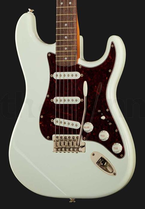 Нова електрогітара Squier CV 70s Strat LRL OWT