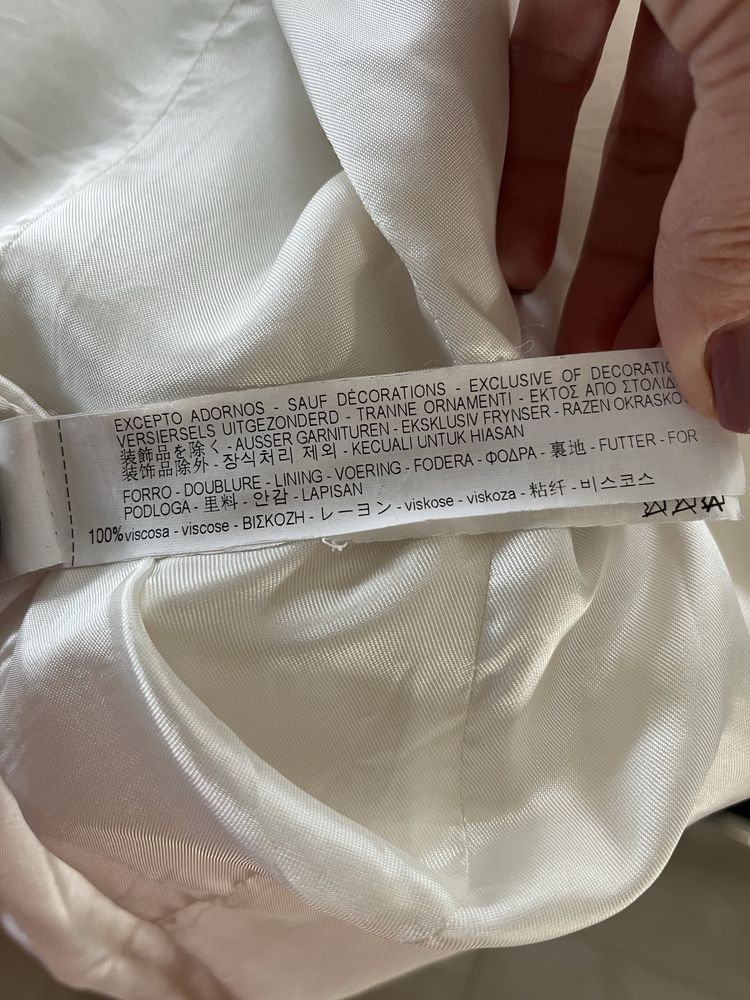 Elegancki wełniany plaszcz Zara 38