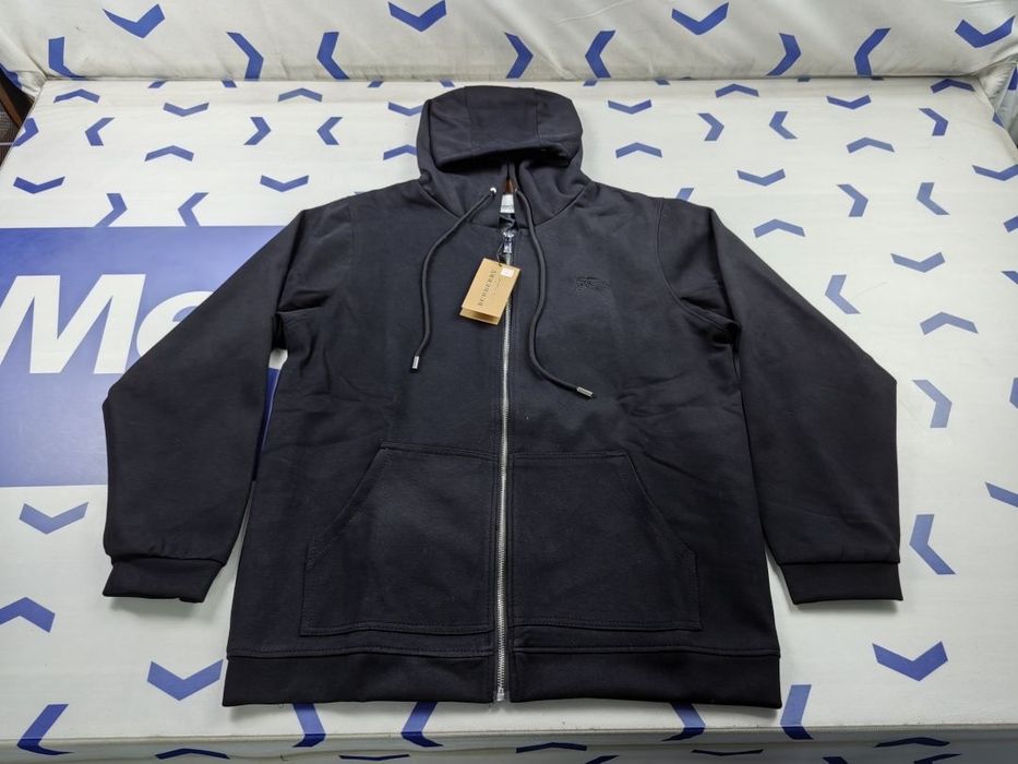 Зипка Burberry M чорна
