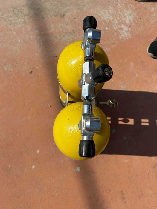 Butle na tlen do nurkowania 2x12l