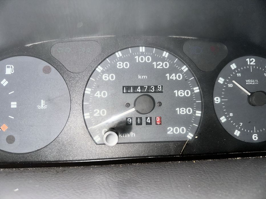 Fiat punto…………….