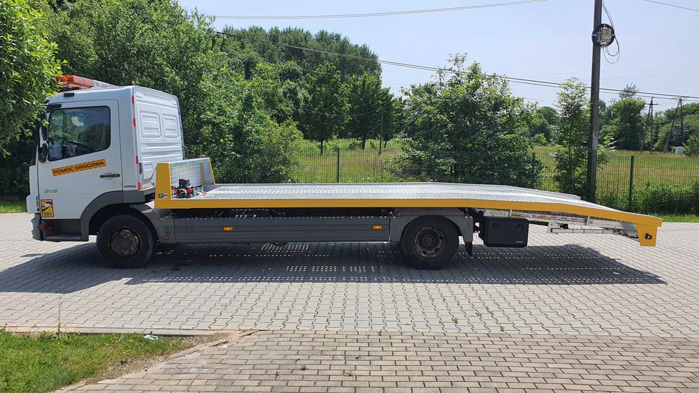 Mercedes Atego 818 DMC 7,5- 10t zabudowa najazd laweta MOTO-LUK