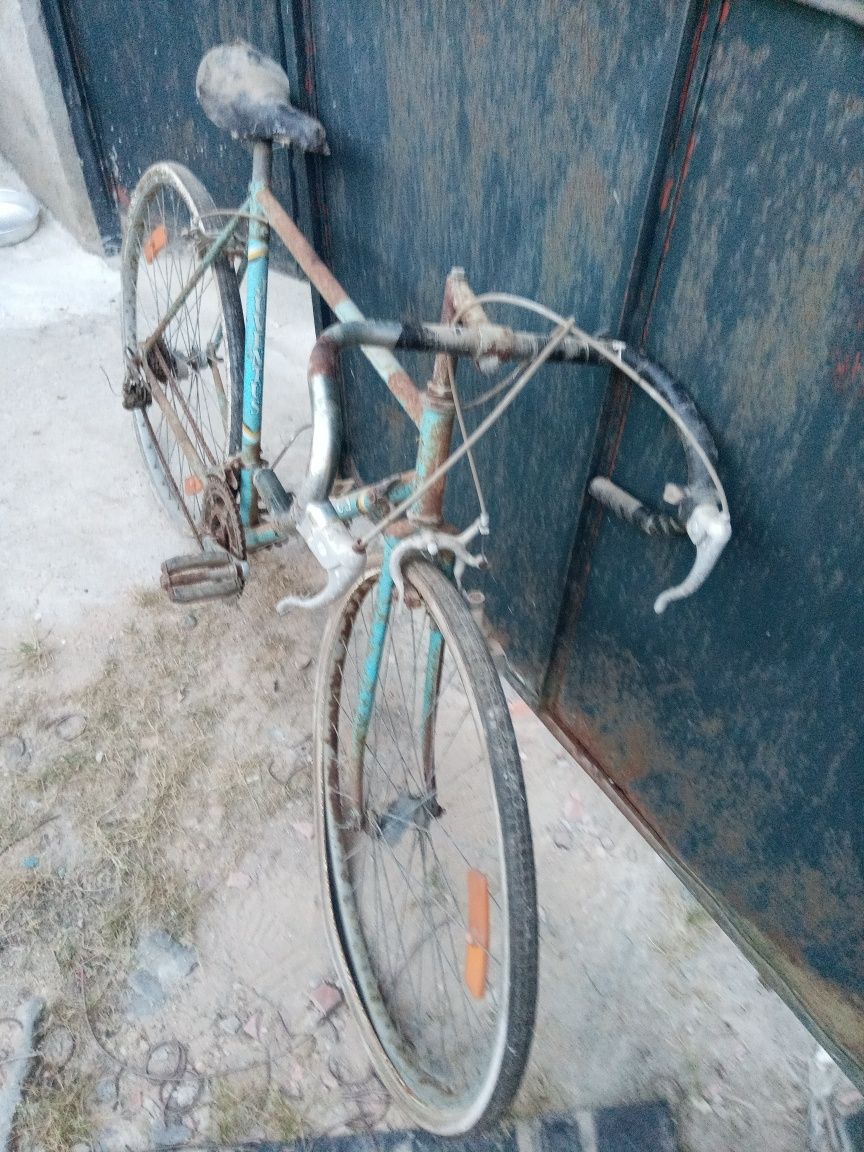 Vendo bicicleta.