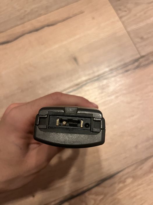 Nokia 8110 “Banana Phone” — Vintage, a funcionar