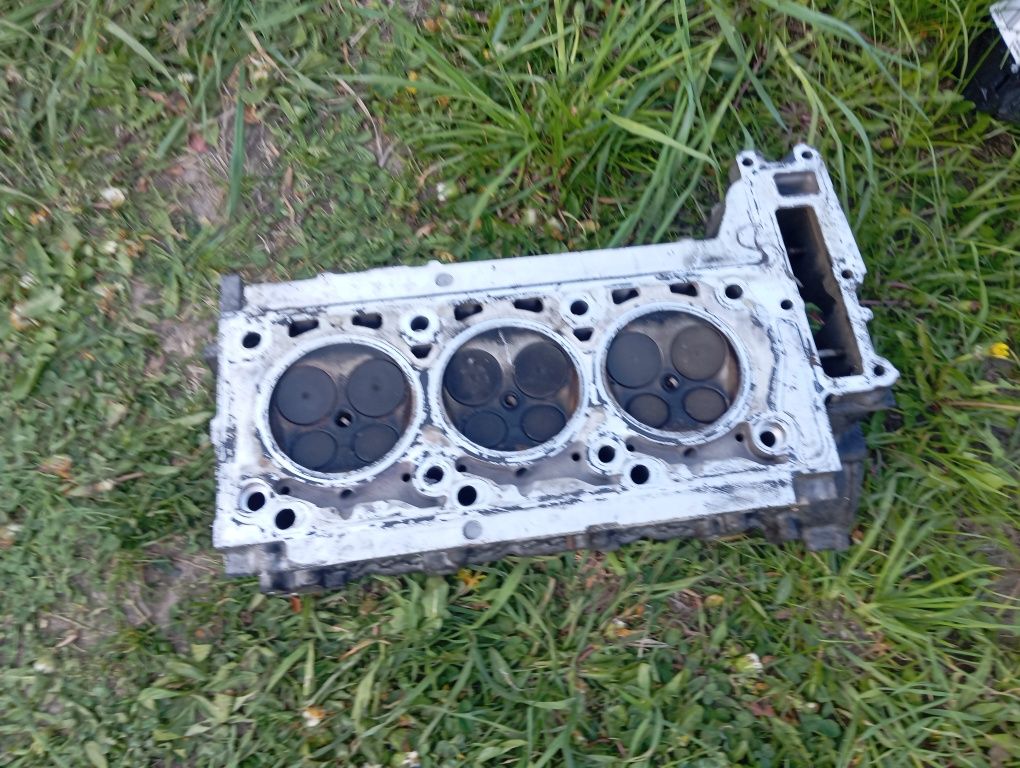 Głowica silnika Mercedes C klasa 3,0 Benzyna V6W203 M272 lewa strona
