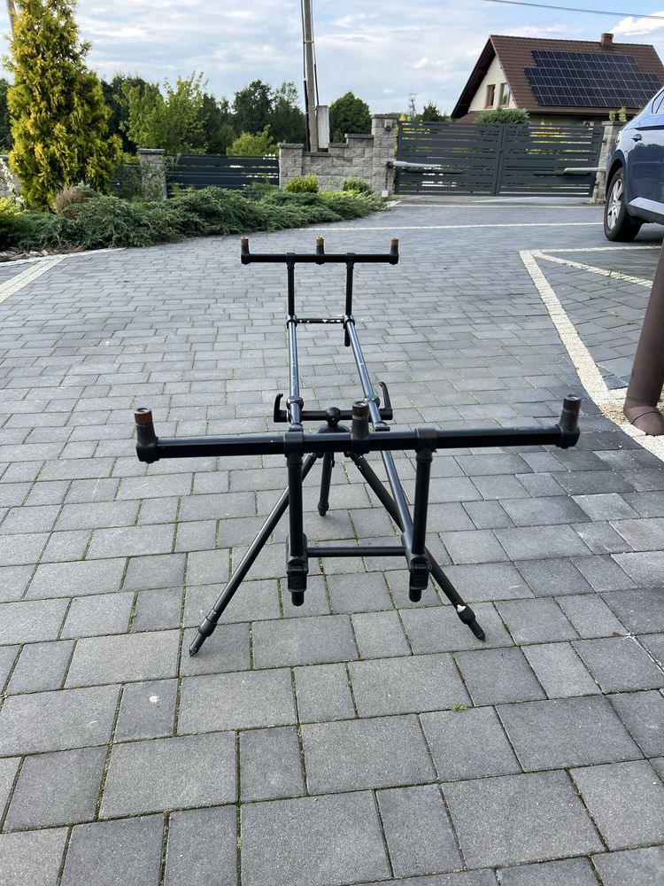 Tri pod Prologic