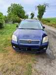 Toyota Avensis 2.0 D4D 116km 2003r uszkodzona