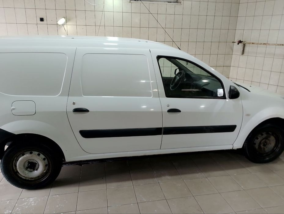 Продам авто Renault Logan MCV 2011