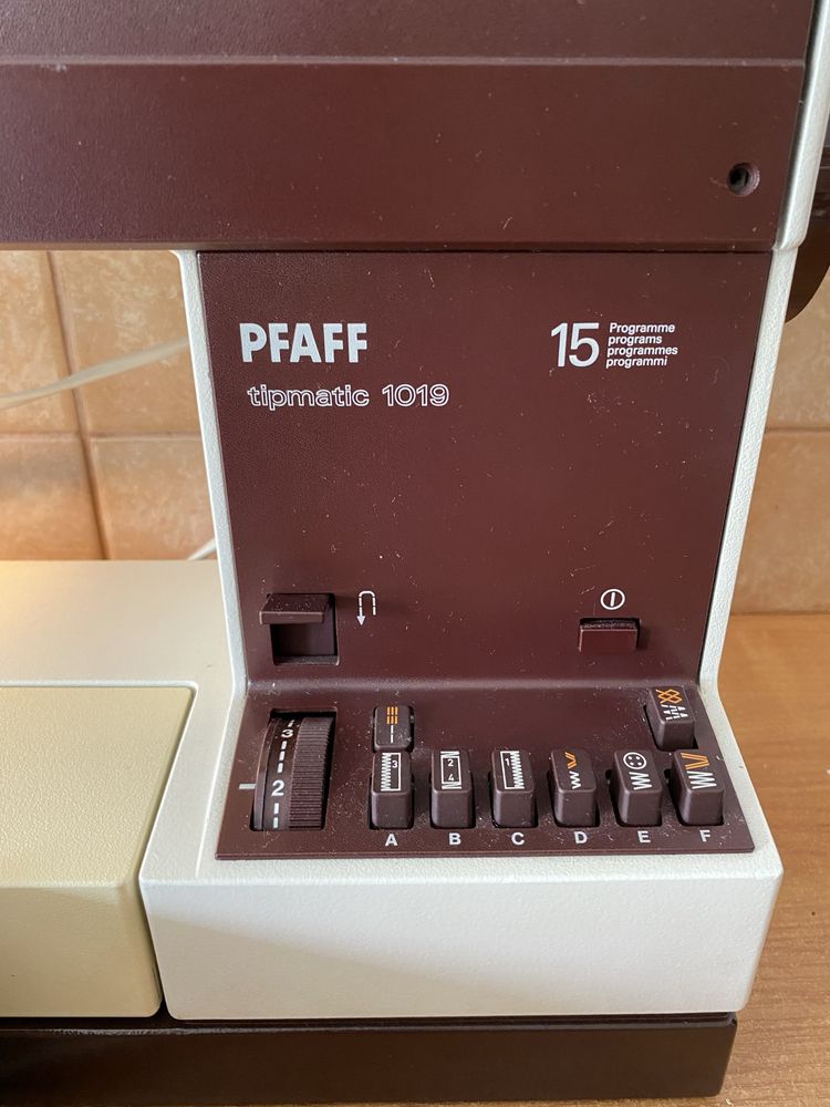 Maszyna do szycia PFAFF
