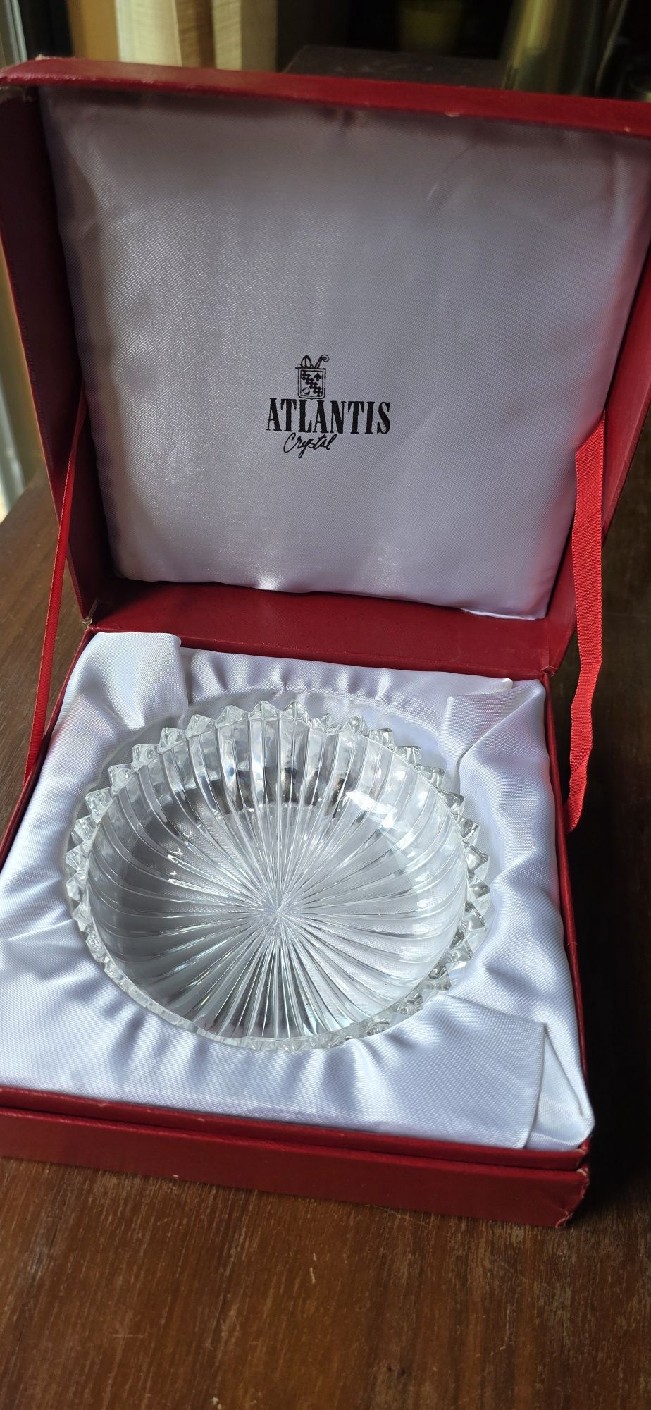 Cinzeiro em Cristal da marca ATLANTIS