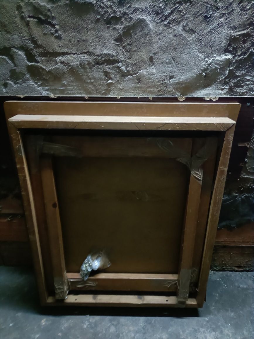 Mesa em madeira maciça