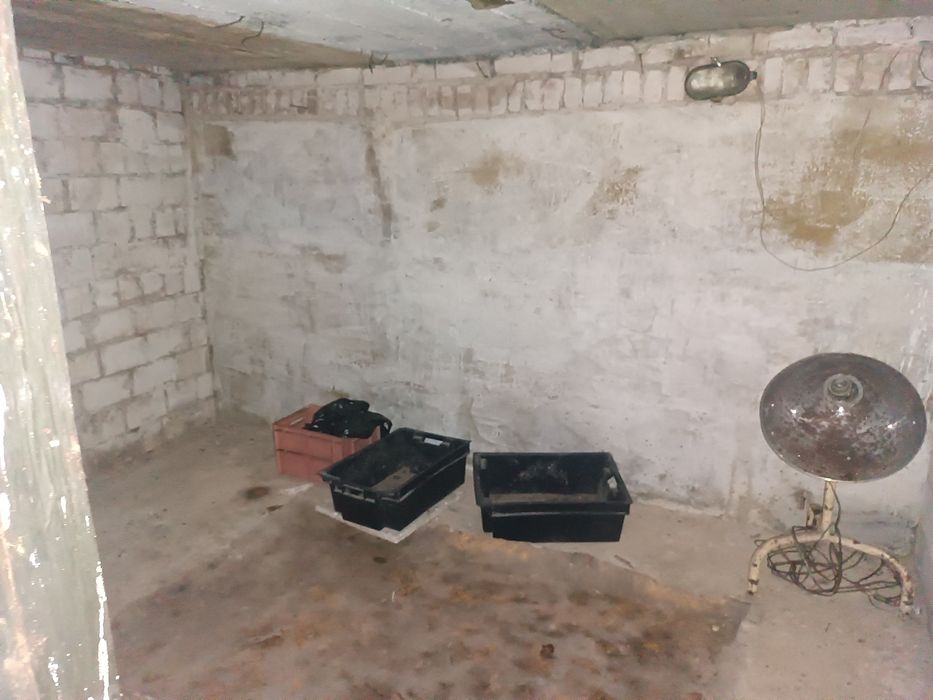 Продається гараж цегляний 26 м2, вул. Дружківська 12.