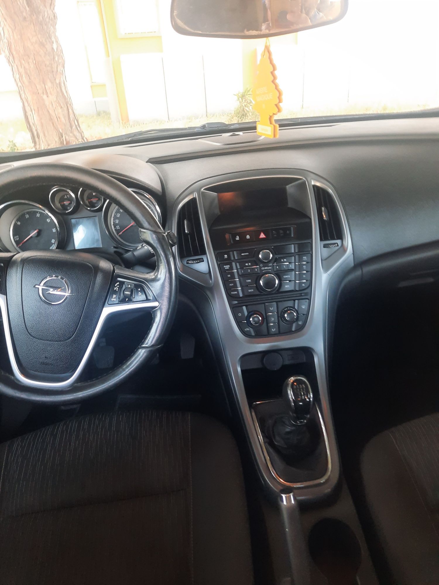 Opel astra 1.6 cdti 2015
