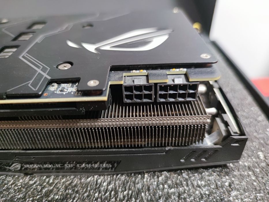 ASUS RTX 2070 Rog Strix O8G Gaming