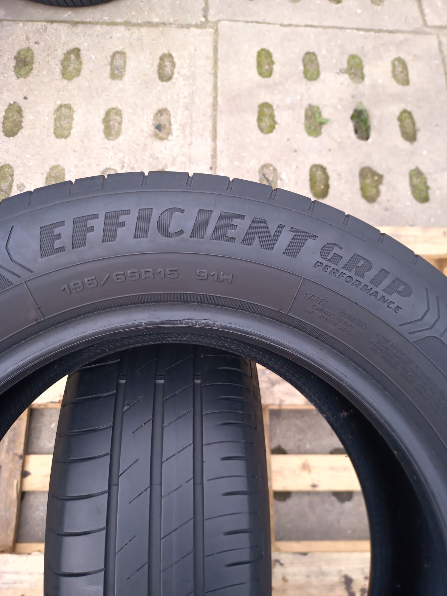 2 X Opony Letnie 195/65 R15 Goodyear