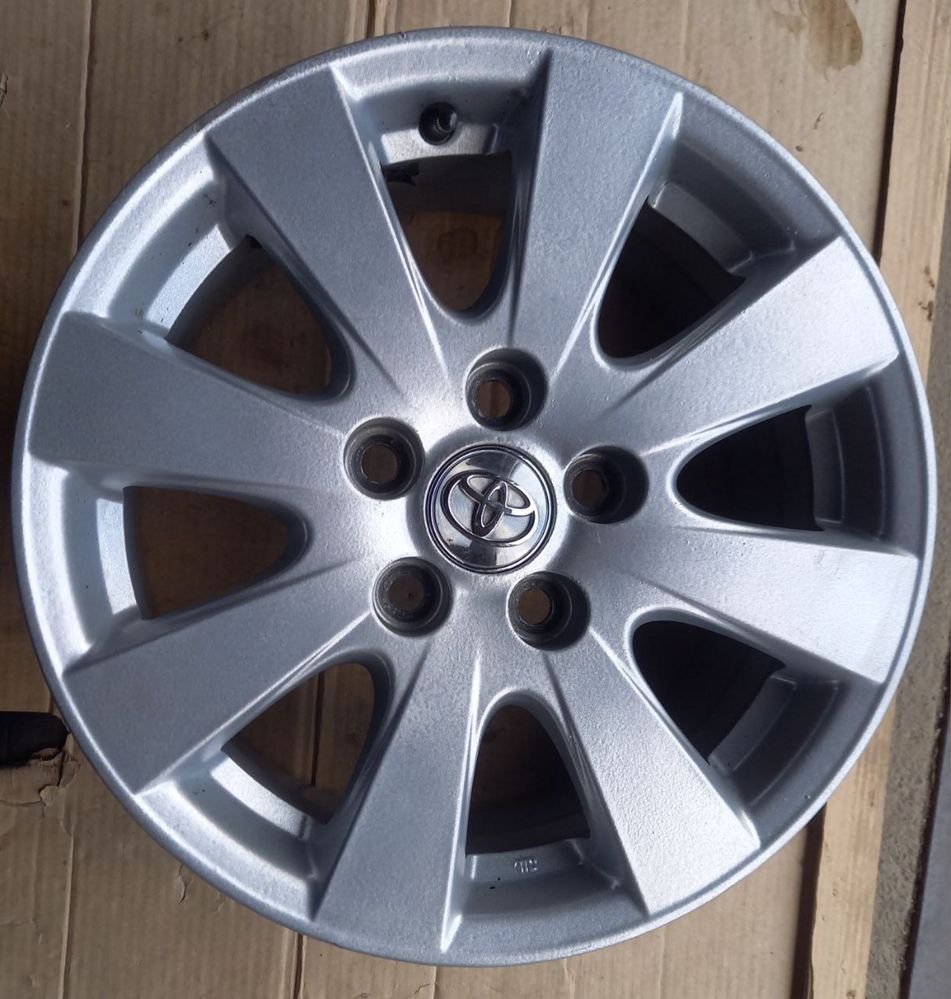 Диски Toyota r16