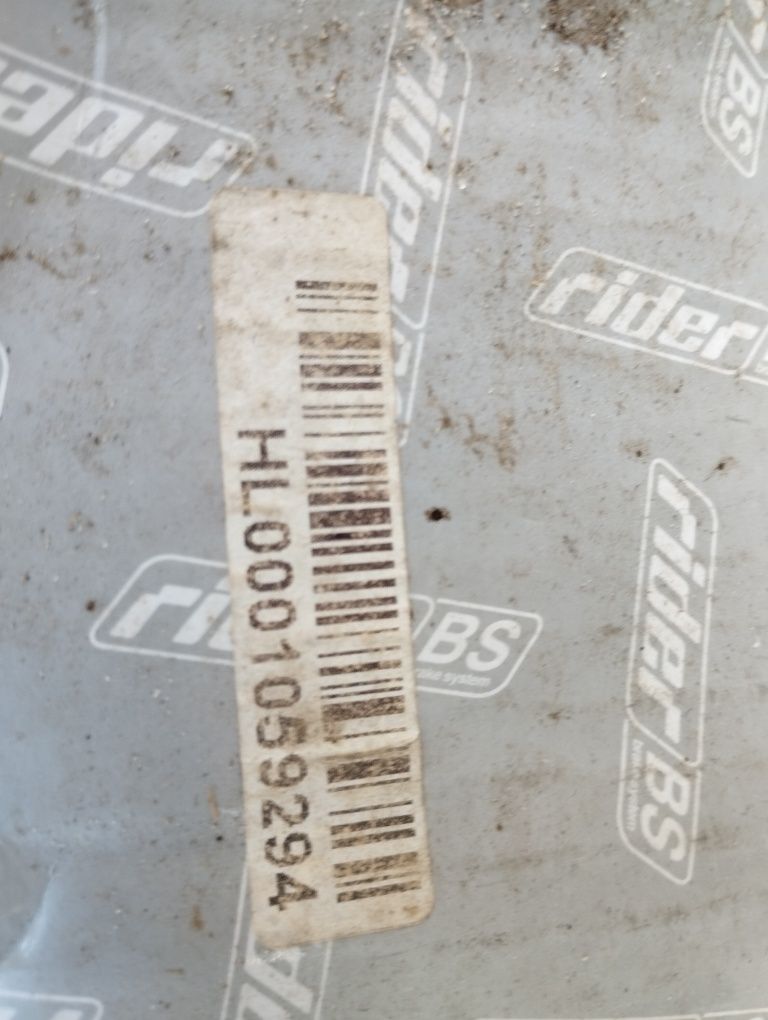 Нові гальмівні диски Rider na VW Passat 96-95, Audi A4 95-, Suoerb 1