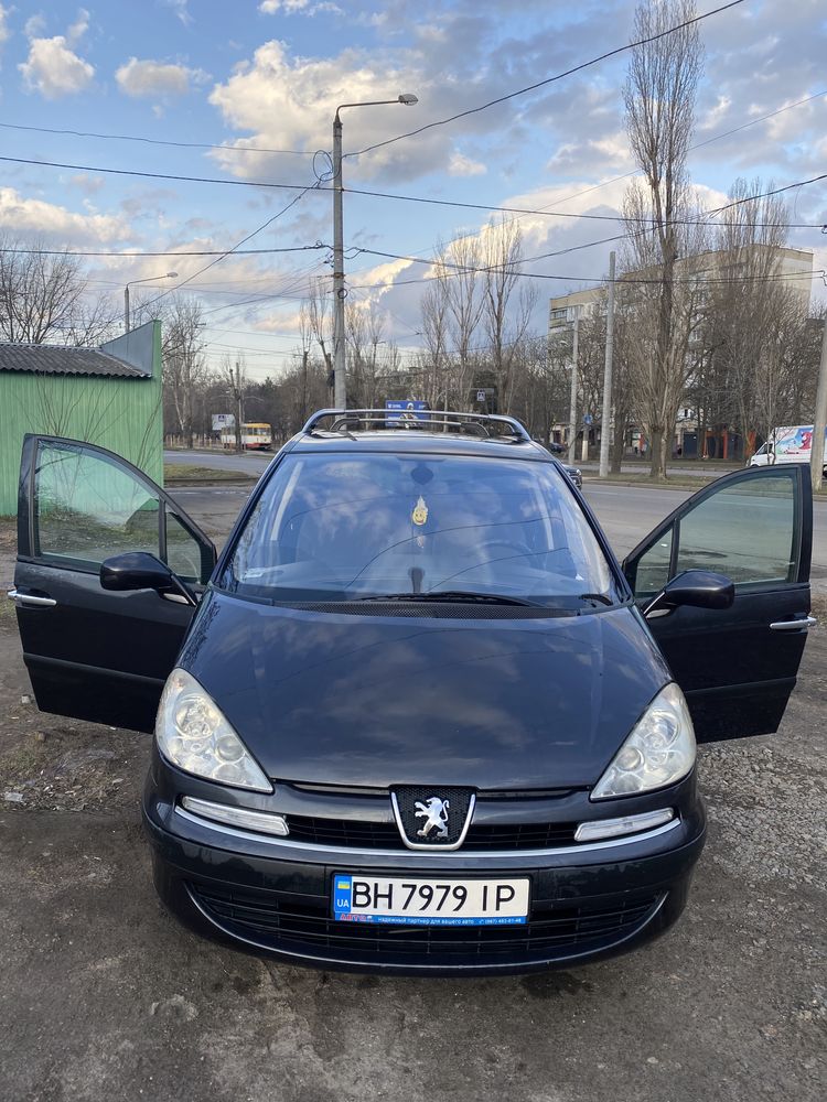 Продам Peugeot 807