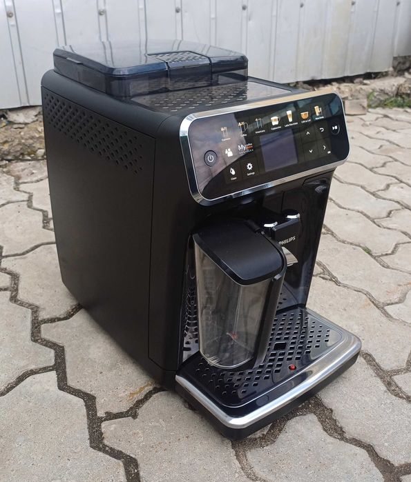 Кавомашина Філіпс Philips Series 5400 EP5441 EP5447 молочник LatteGo