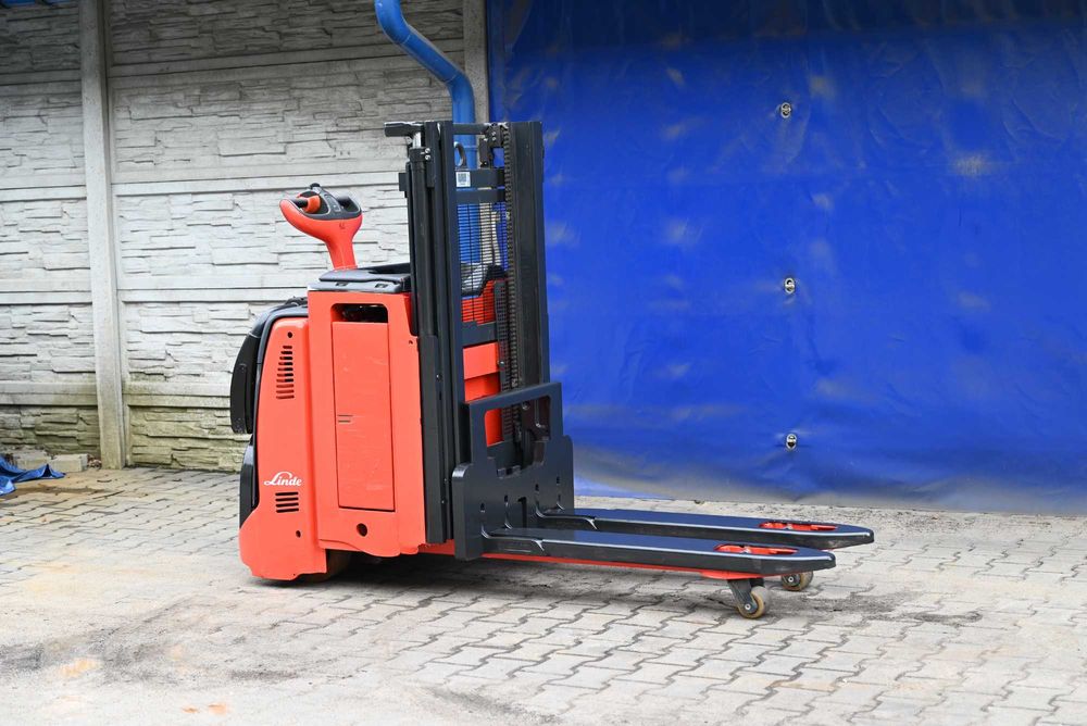 Paleciak elektryczny Linde D12 AP 210cm 2018 rok Wstępne FHP 279