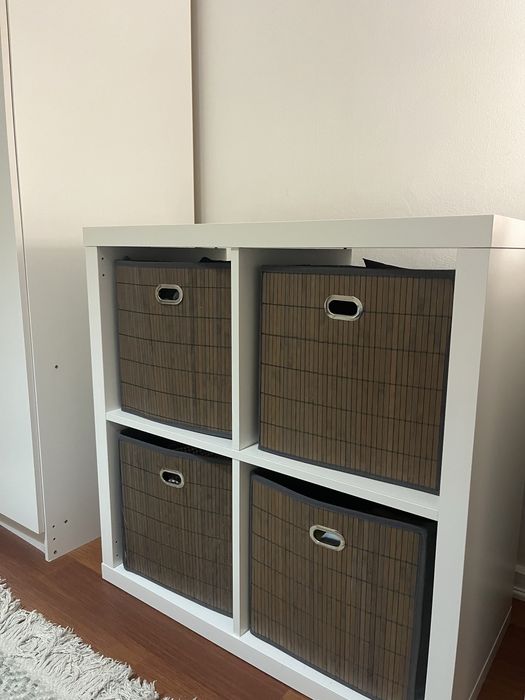 Estante IKEA 4 cubos