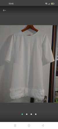 Біла сукня з четвертним рукавом