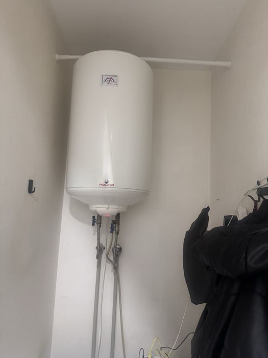 Продам 1 комнатную квартиру на Фрунзенском !Левый берег! Донецкое шосс