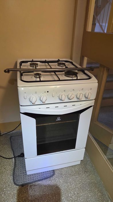 Kuchenka Gazowa Indesit