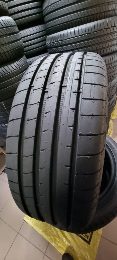 Kpl.opon letnich Goodyear 235 45r19 nowe