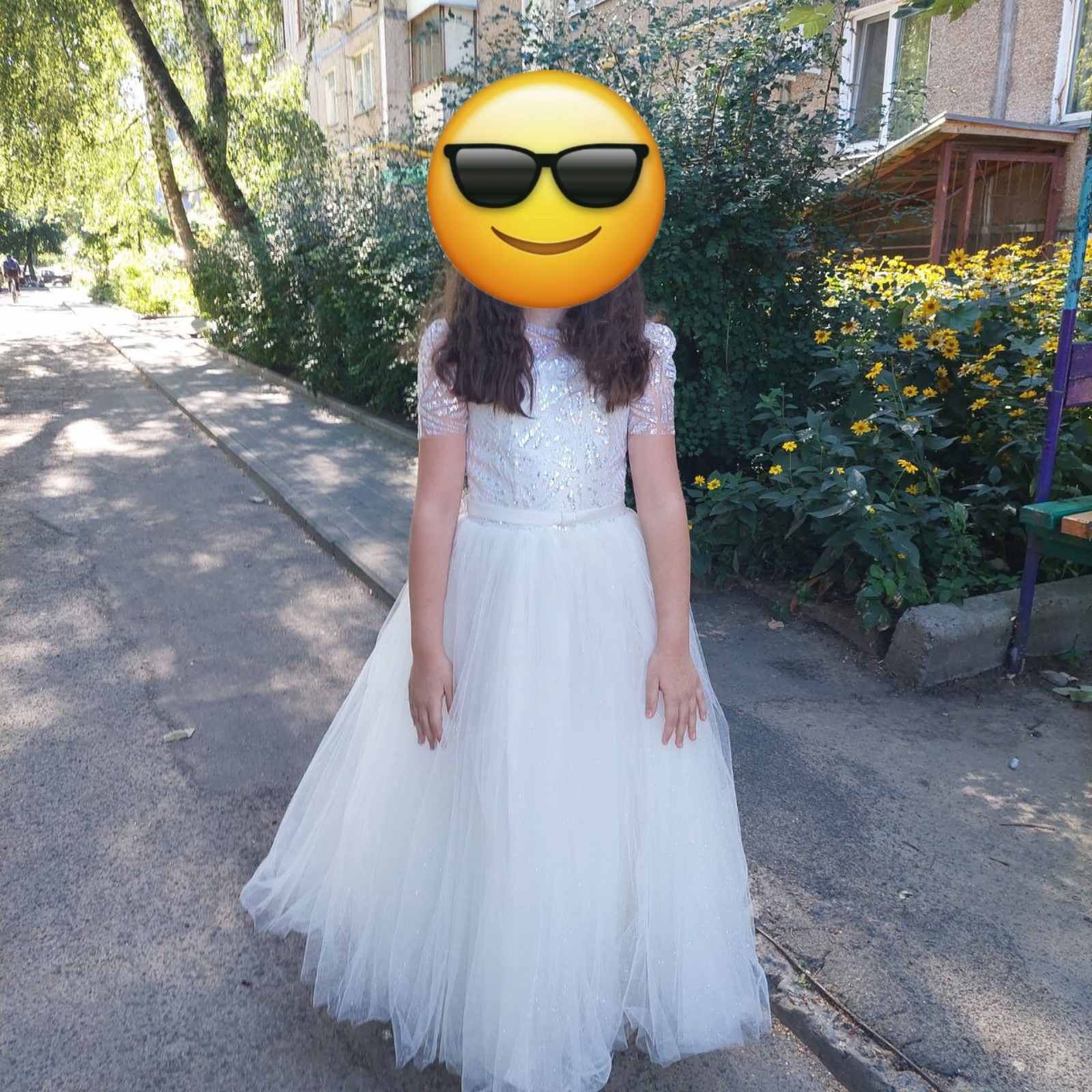 Плаття на свято дівчинка