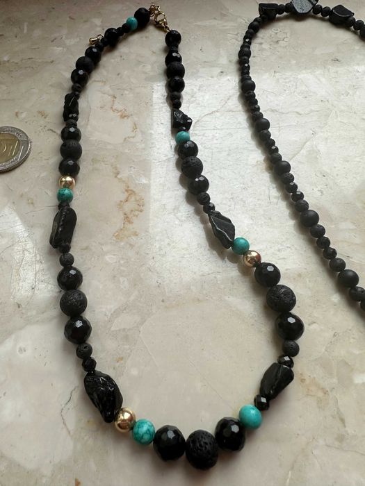 Naszyjniki onyx, turmalin, lawa, turkus, złoto 585 + kamienie 44-49 cm