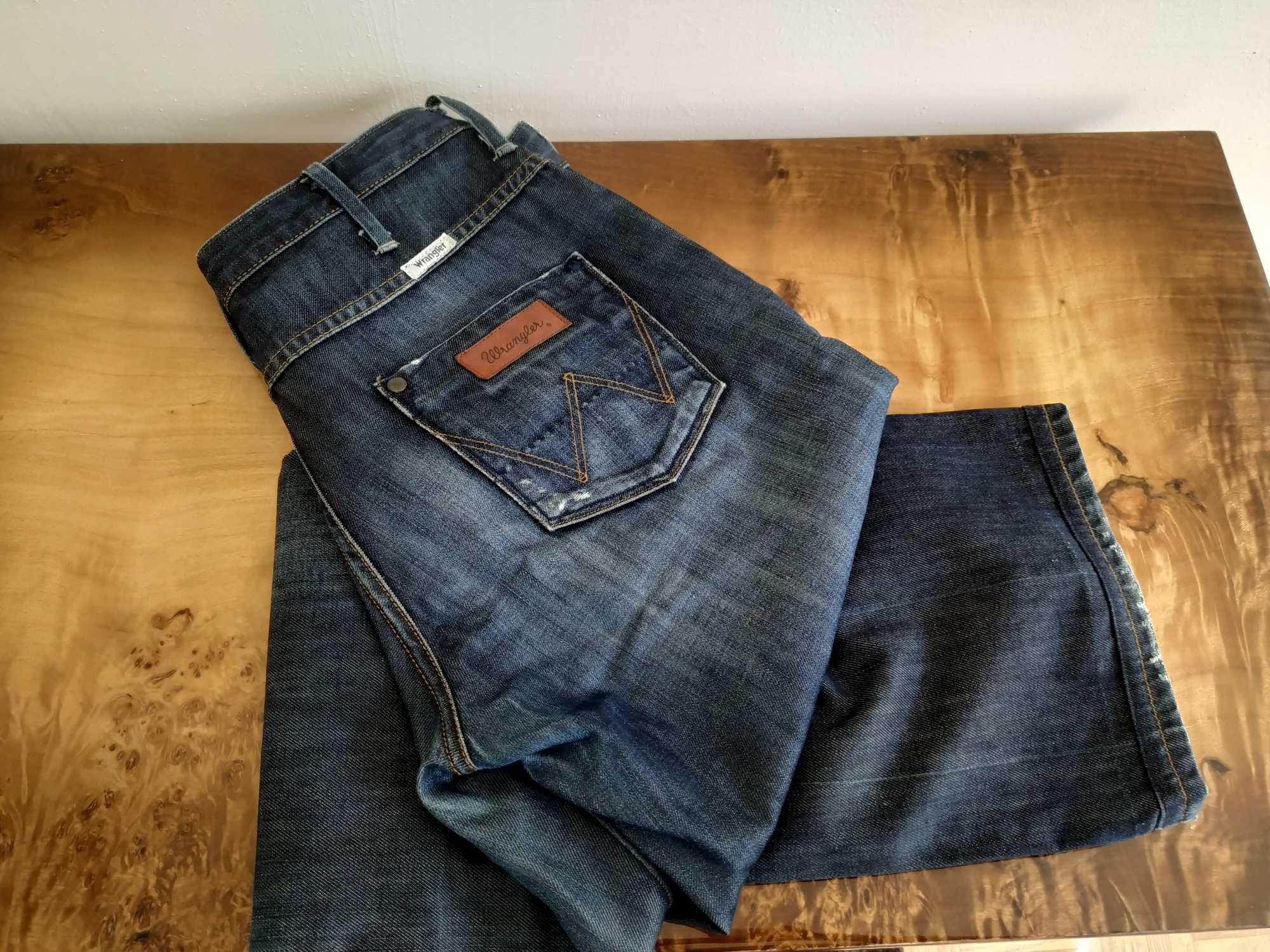 Spodnie Jeansy Wrangler Dani damskie