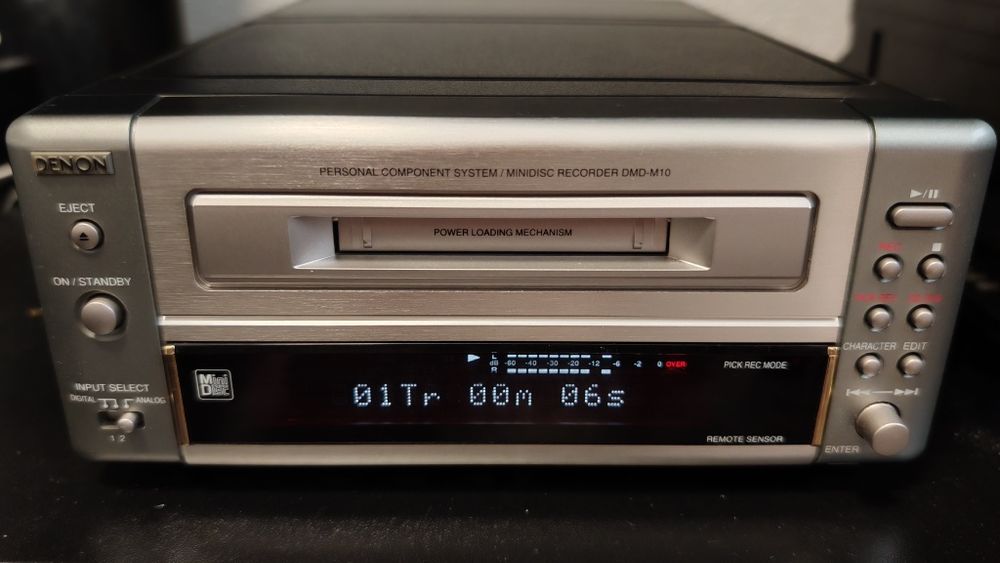 Минидисковая дека Denon DMD - M10