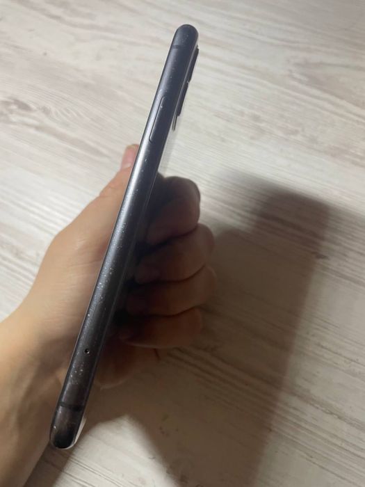 iPhone 11, б/у, чорний