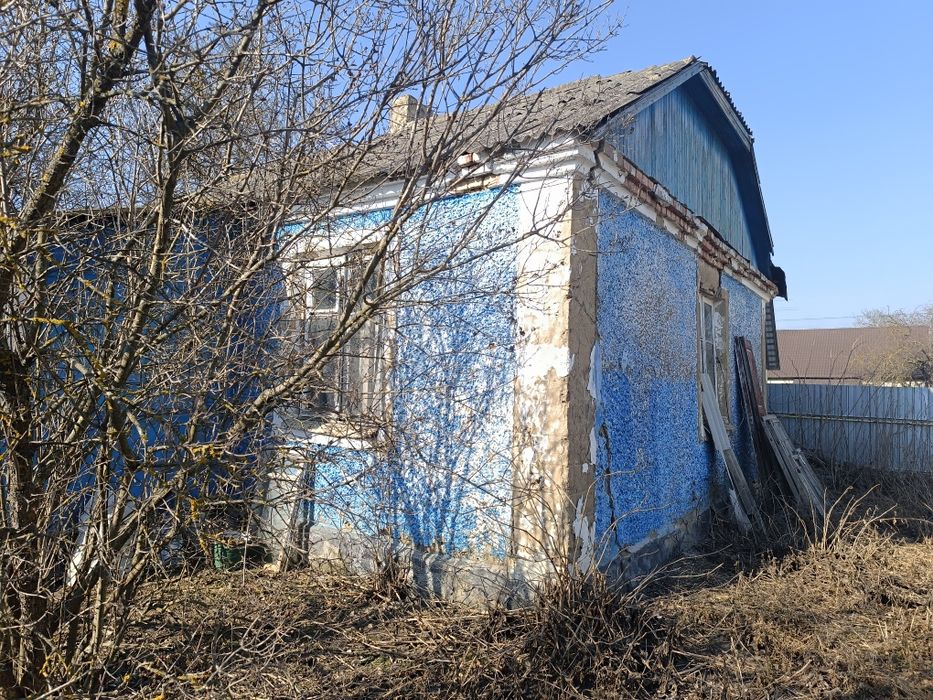 Продається будинок з великою земельною ділянкою чудовій локації