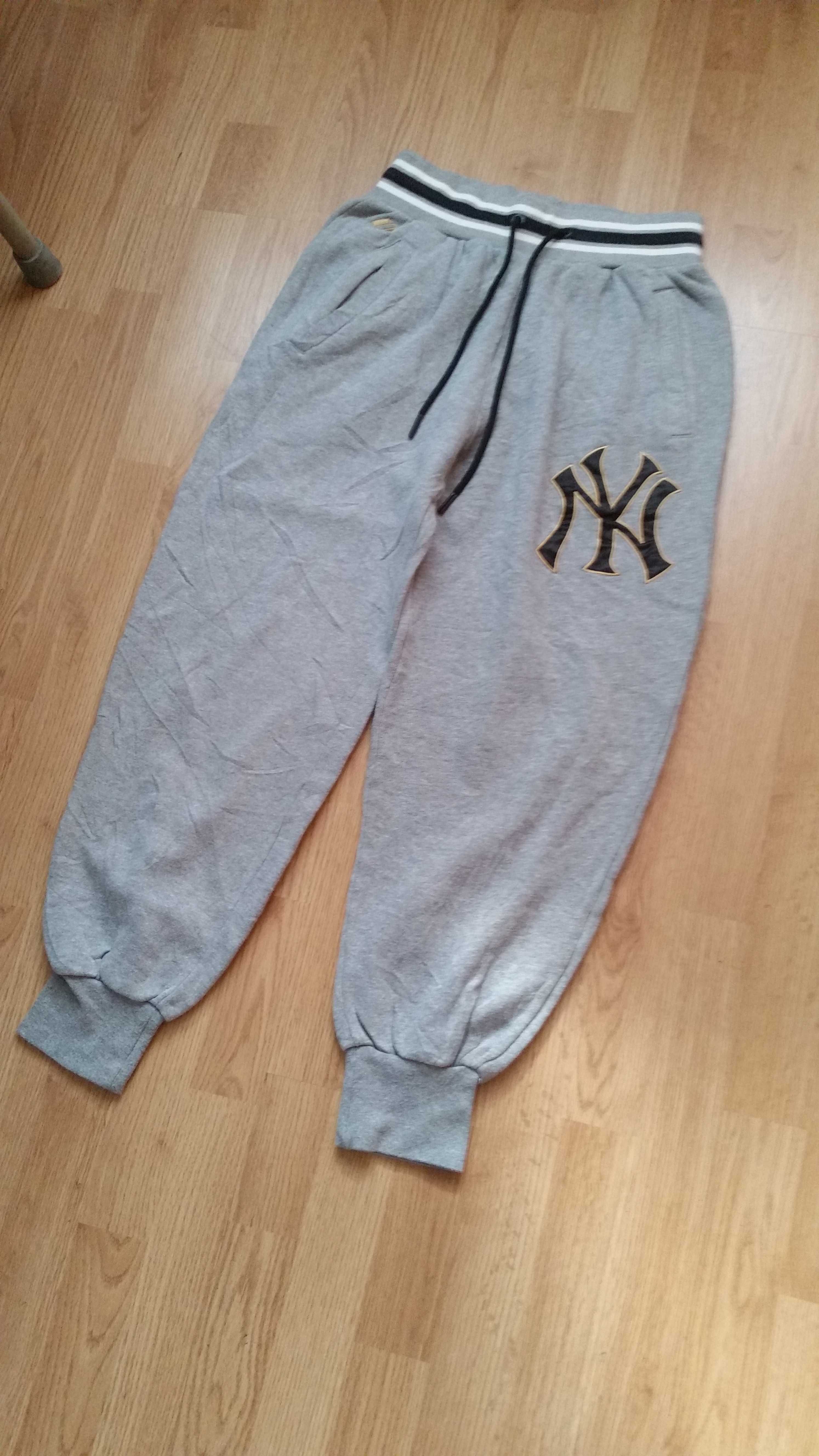 Spodnie dresowe vintage Majestic New York Yankees