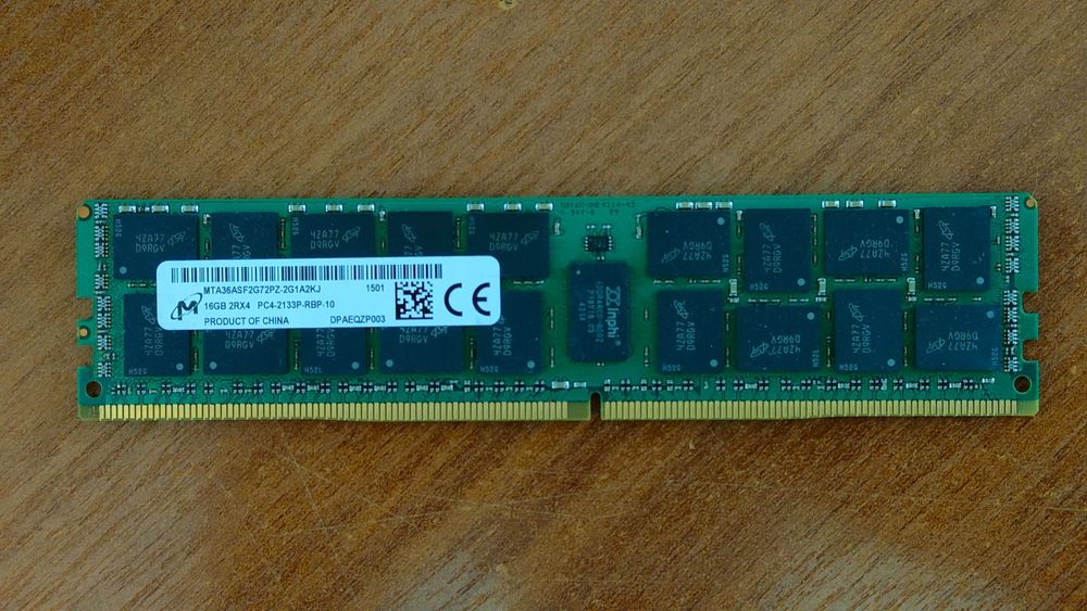 Micron 16GB DDR4 PC4-17000, серверна пам'ять