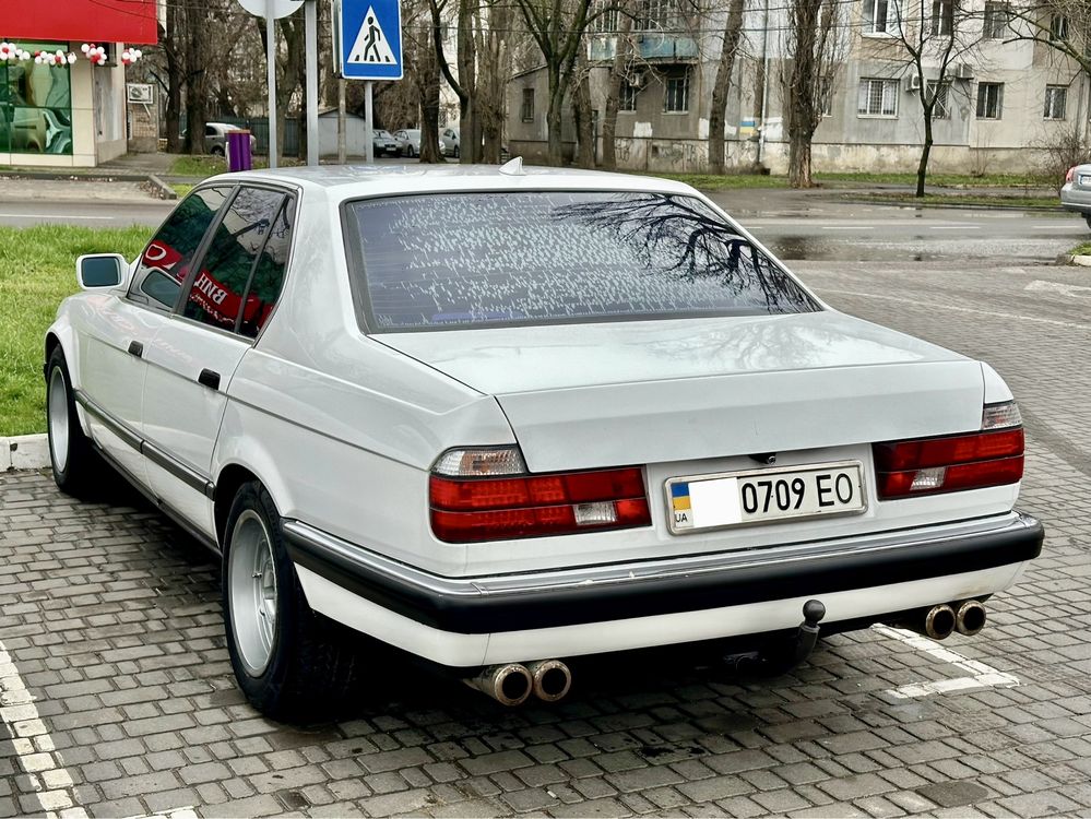 Bmw 7 series ГАЗ/БЕНЗИН