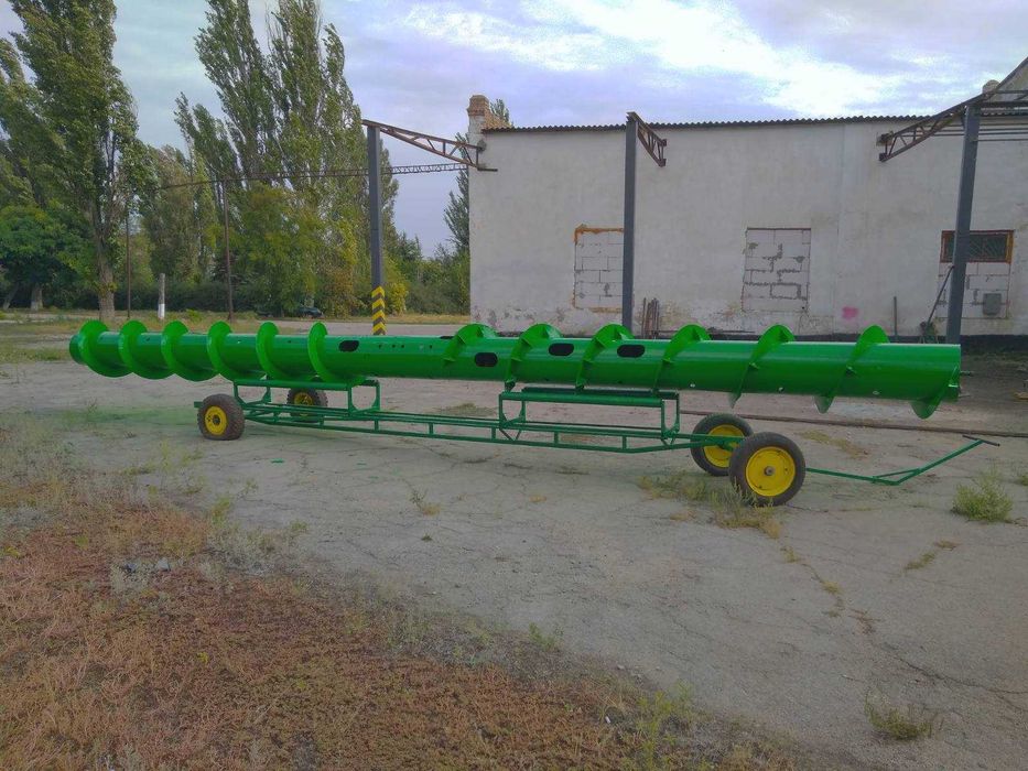 Шнеки та Винти Claas Case John Deere Deutz Fahr Massey Ferguson Бізон