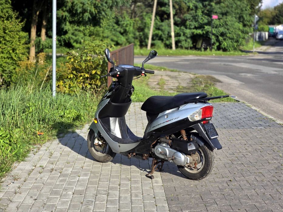Skuter Peugeot V-clic 50 4t