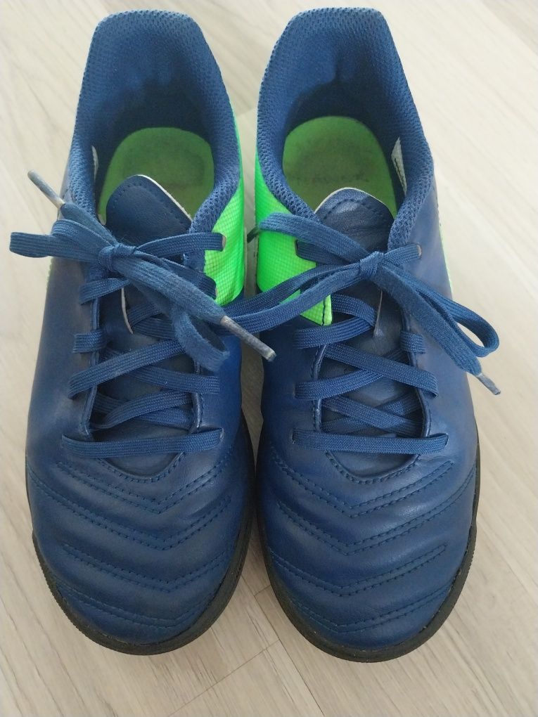Buty sportowe piłkarskie turfy Nike Tiempo roz 36,5
