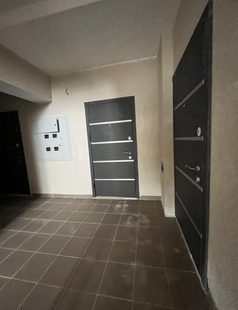 Продам квартиру в новобудові