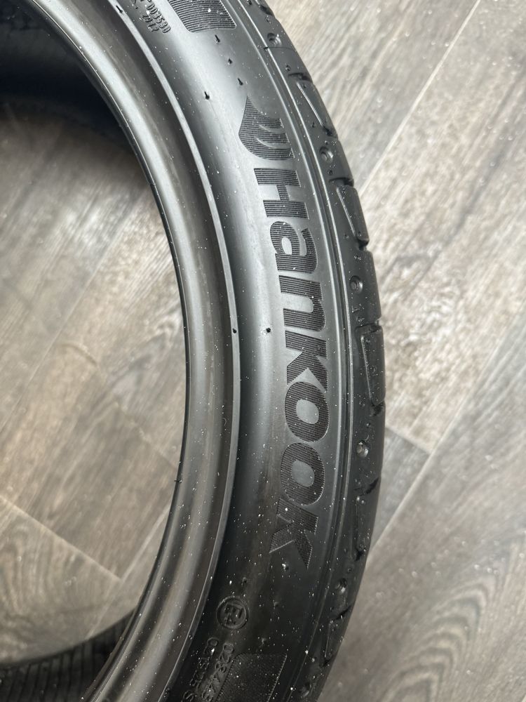 Шини Hankook 235/40/R19