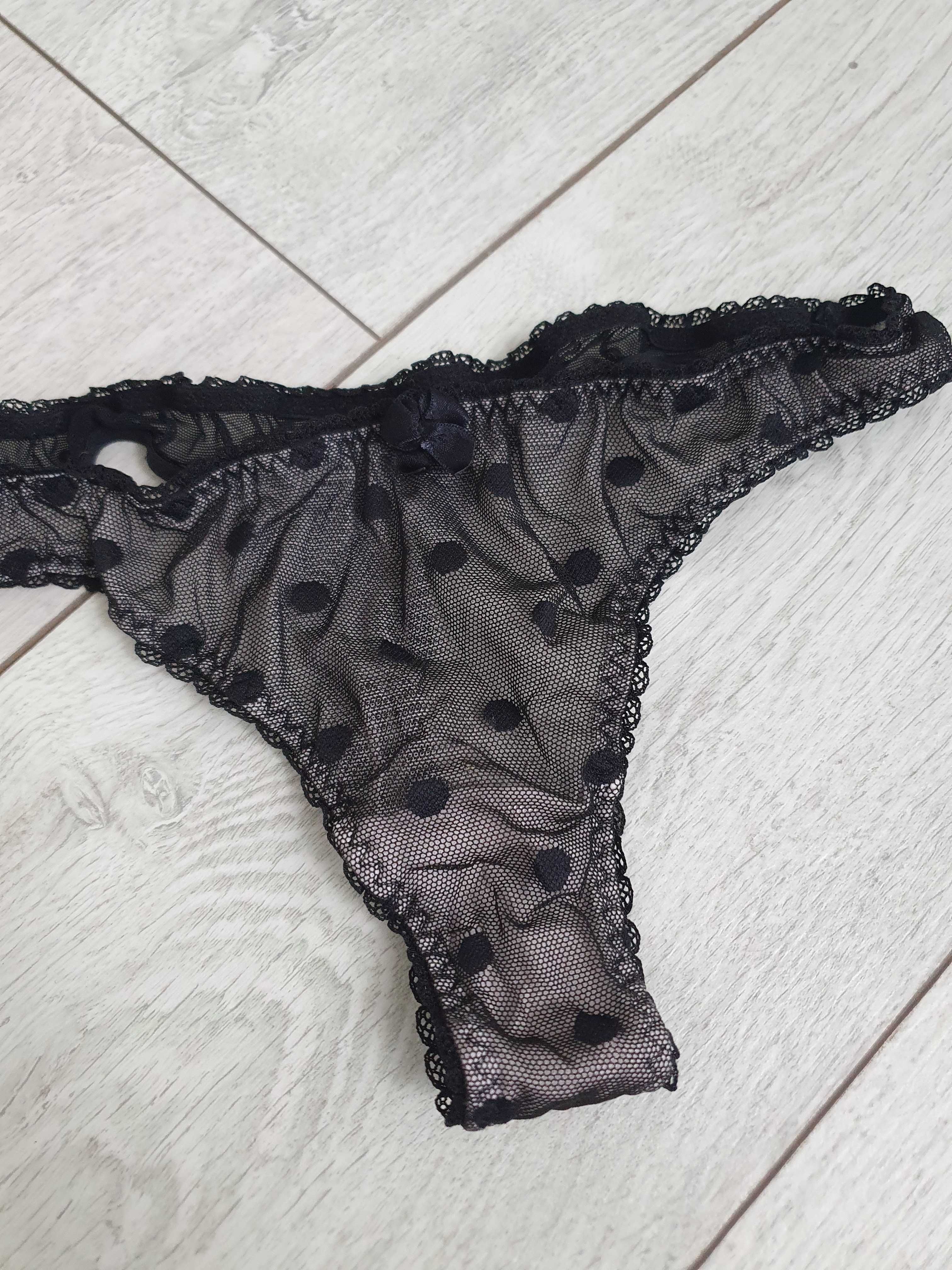 H&M czarne majtki stringi w groszki S