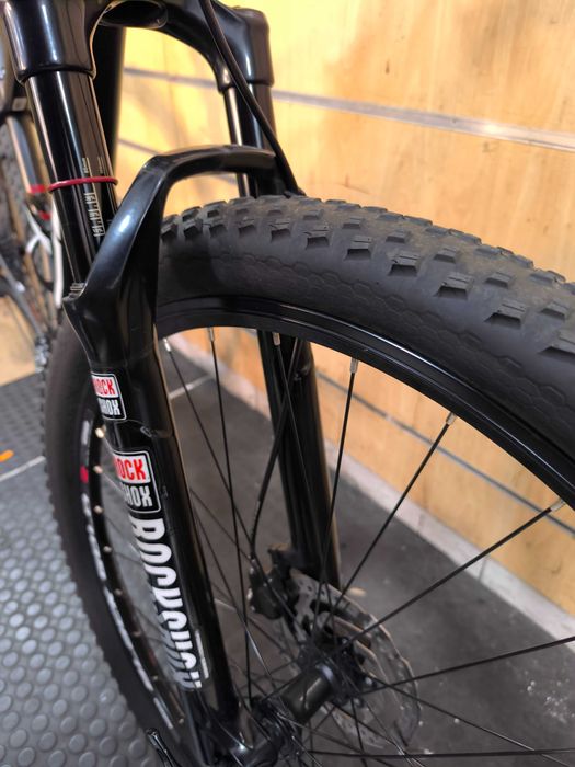 Bicicleta carbono superior