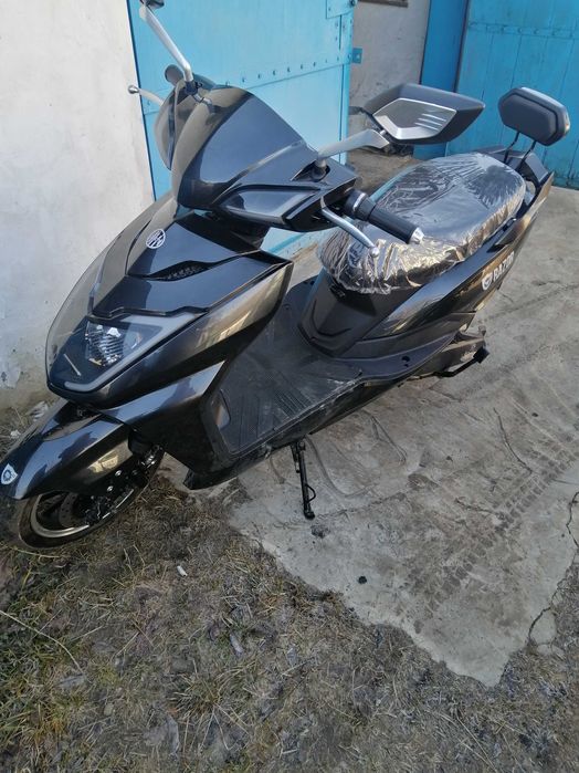 Продам Скутер RAZOR