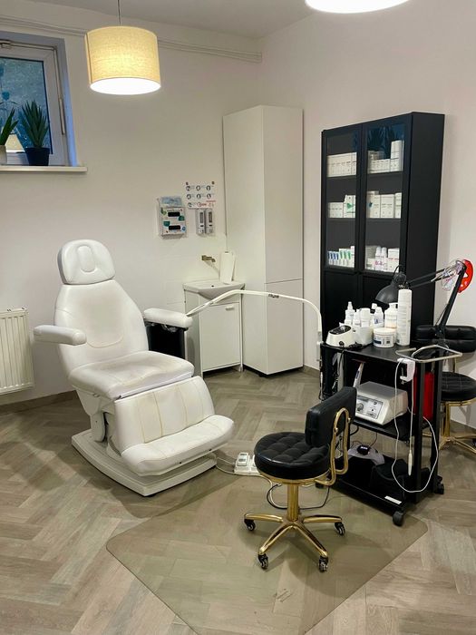 Sprzedam lokal użytkowy - bardzo dobra lokalizacja