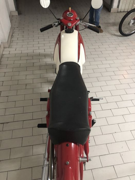 Vendi Gilera 175 Extra Rosso 1958